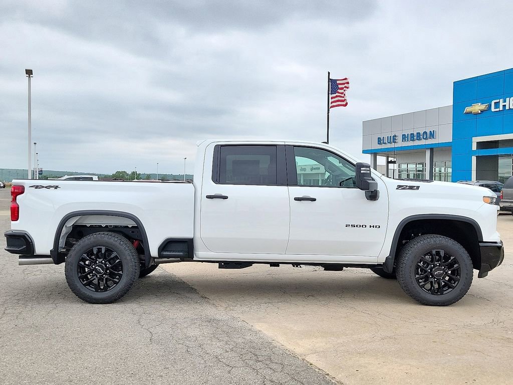 New 2025 Chevrolet Silverado 2500 Custom w/ Custom Value Package image 7