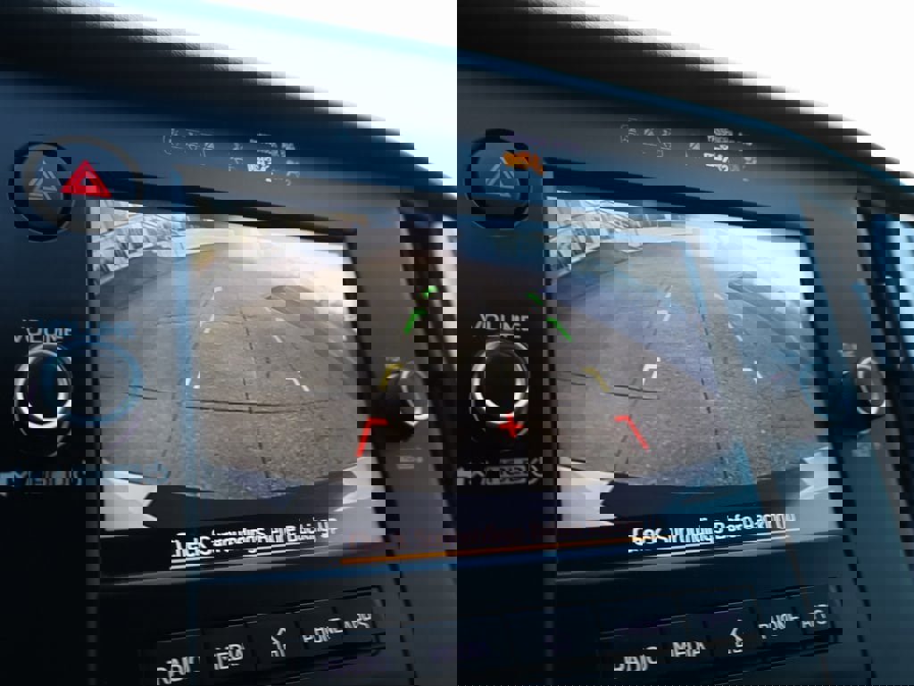 Used 2021 Subaru Outback Base image 33