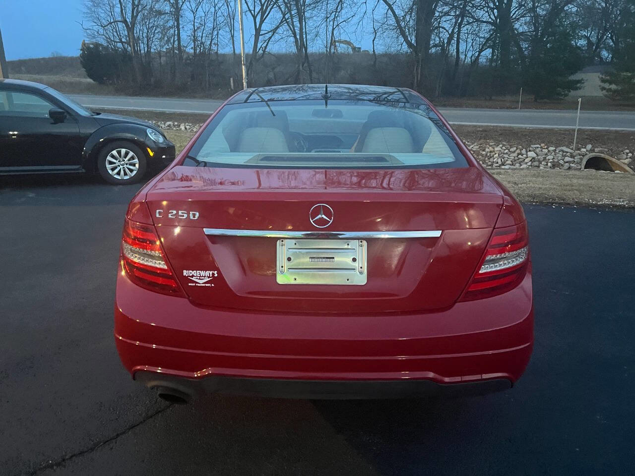 Used 2013 Mercedes-Benz C 250 Coupe image 4