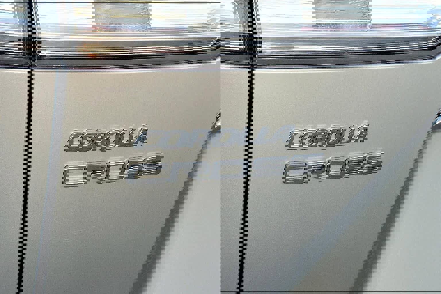 Used 2022 Toyota Corolla Cross LE image 29