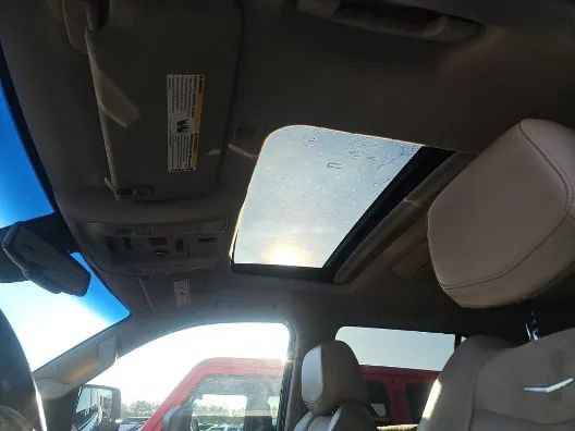 Used 2016 Cadillac Escalade Luxury image 17