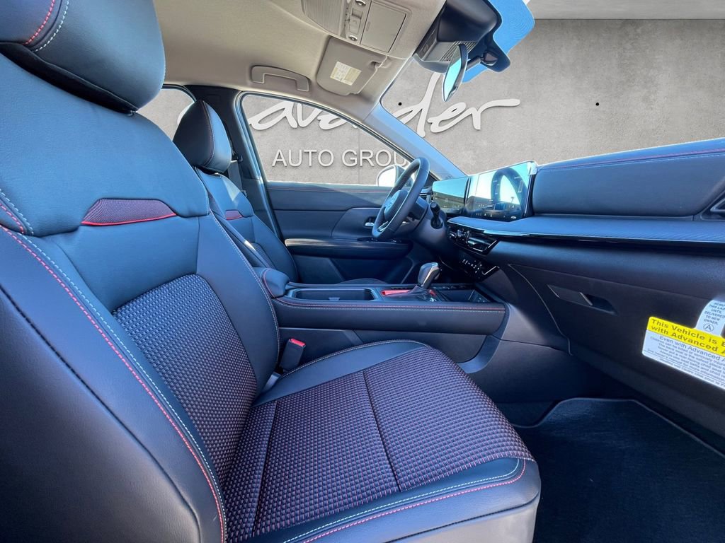 New 2026 Nissan Kicks SR image 24