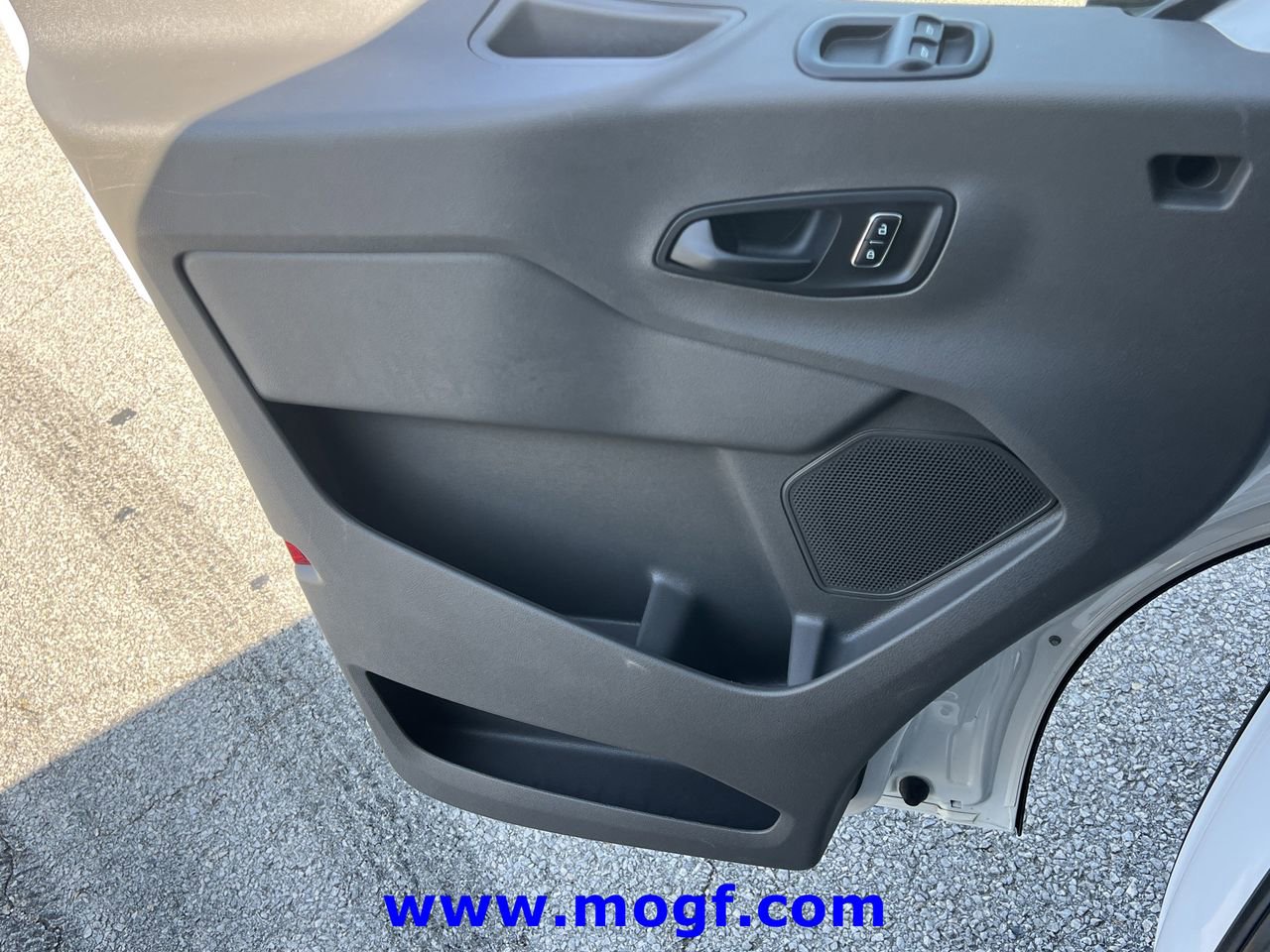 Used 2024 Ford Transit 250 Low Roof w/ Exterior Upgrade Package image 16