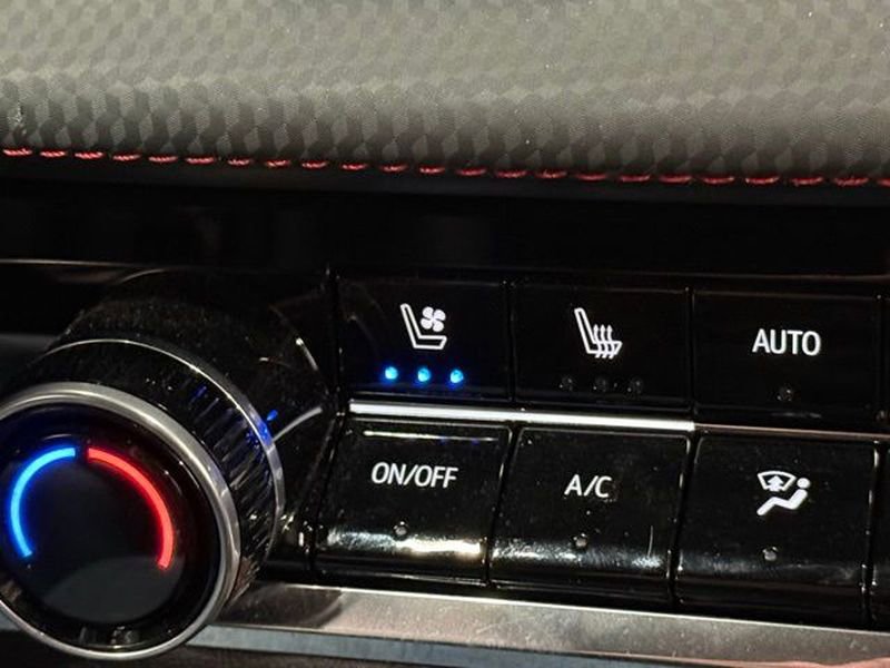 Used 2026 Chevrolet Equinox RS w/ Convenience Package III image 32