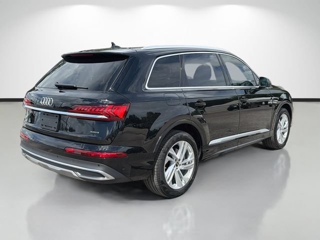 Used 2023 Audi Q7 3.0T Premium Plus w/ Premium Plus Package AWD/4WD image 3