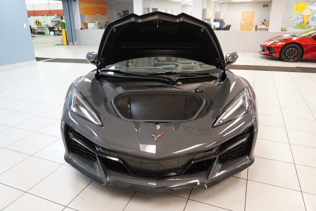New 2027 Chevrolet Corvette Grand Sport w/ Z52 Sport Performance Package RWD image 14