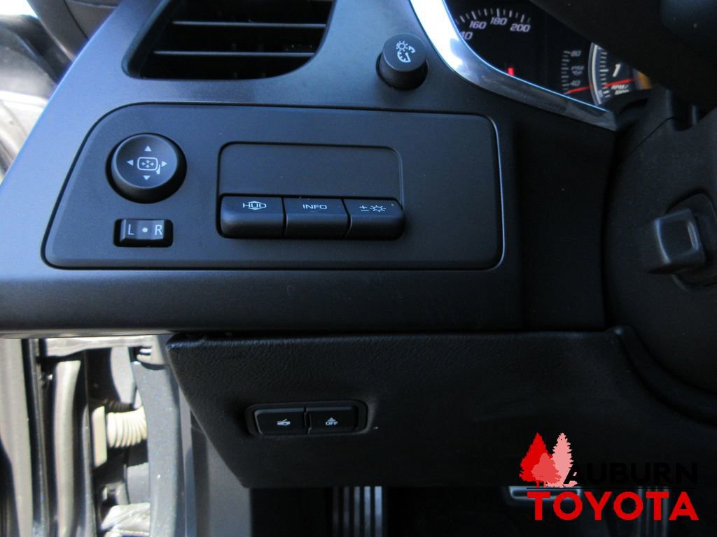 Used 2014 Chevrolet Corvette Stingray Coupe w/ 2LT Preferred Equipment Group image 31