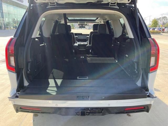 Used 2025 Ford Expedition Max Active image 15