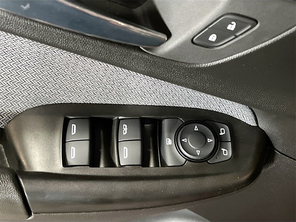 Used 2023 Chevrolet TrailBlazer LT w/ Convenience Package image 18