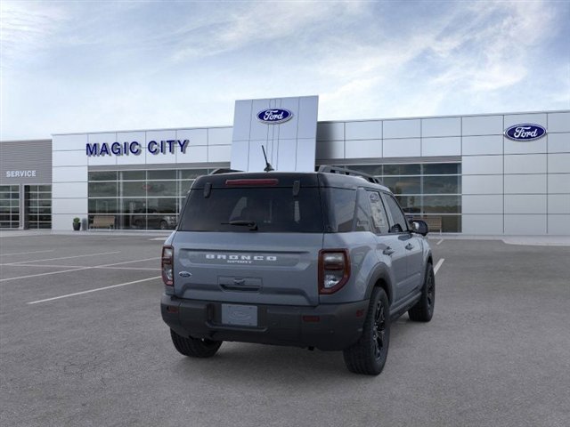 New 2025 Ford Bronco Sport Outer Banks w/ Outer Banks Tech Package+ image 8