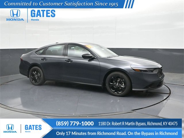 New 2025 Honda Accord SE