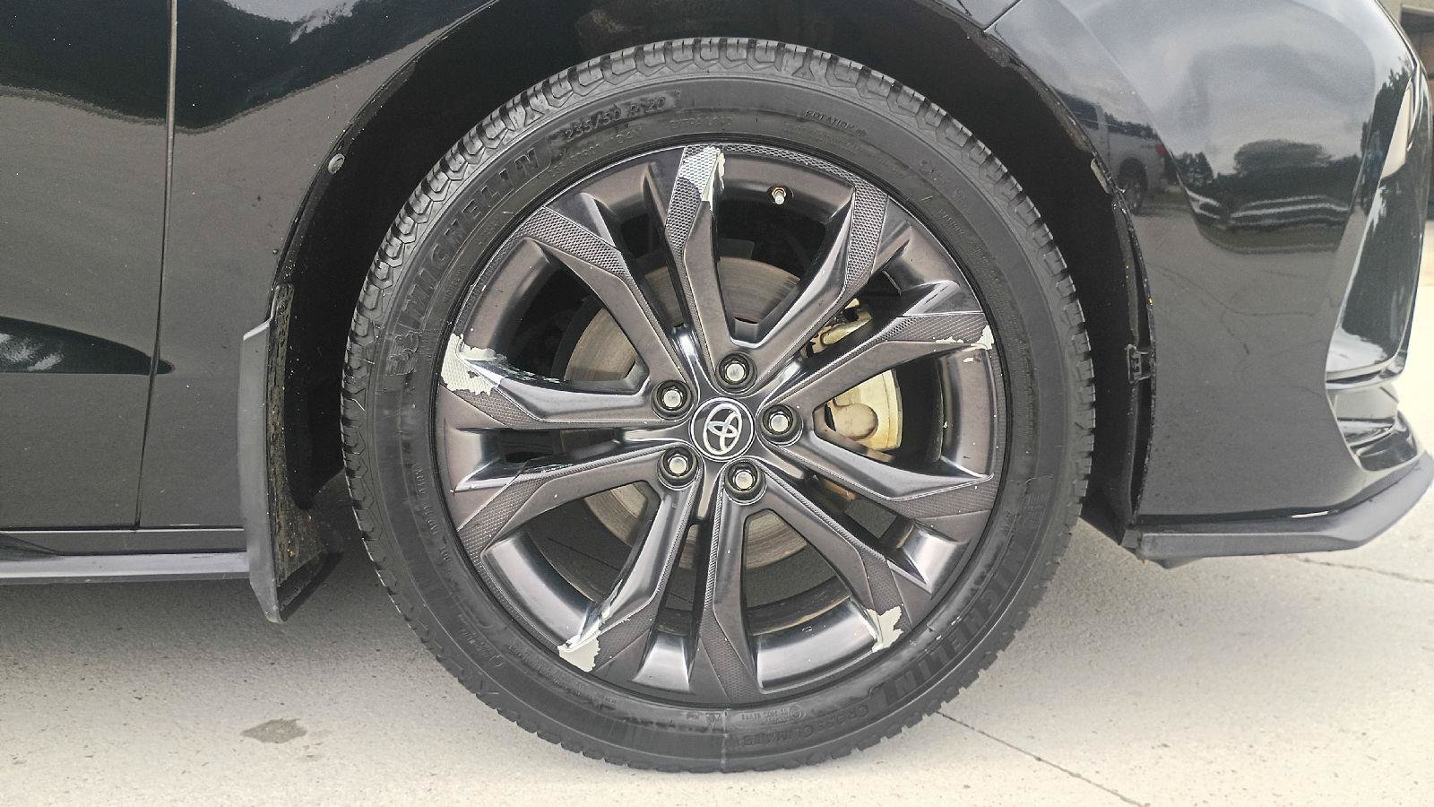 Used 2023 Toyota Sienna XSE FWD image 24