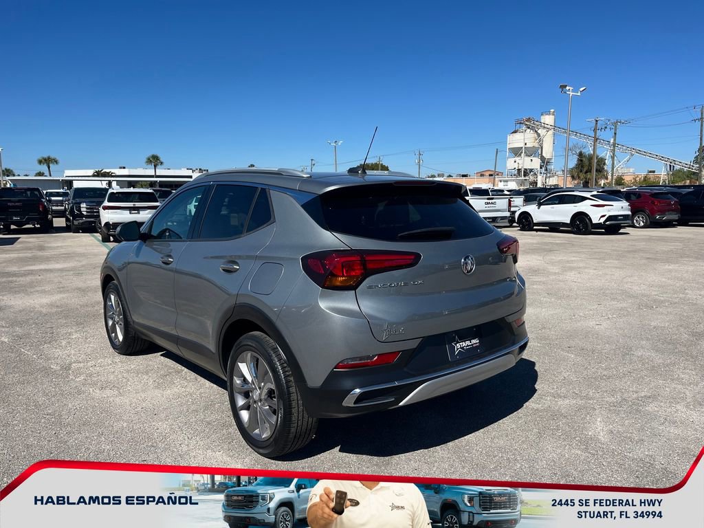 Used 2023 Buick Encore GX Essence w/ Experience Buick Package image 5