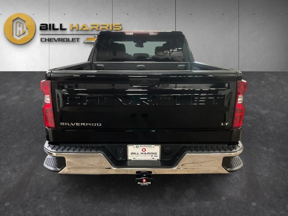 Used 2025 Chevrolet Silverado 1500 LT AWD/4WD image 11