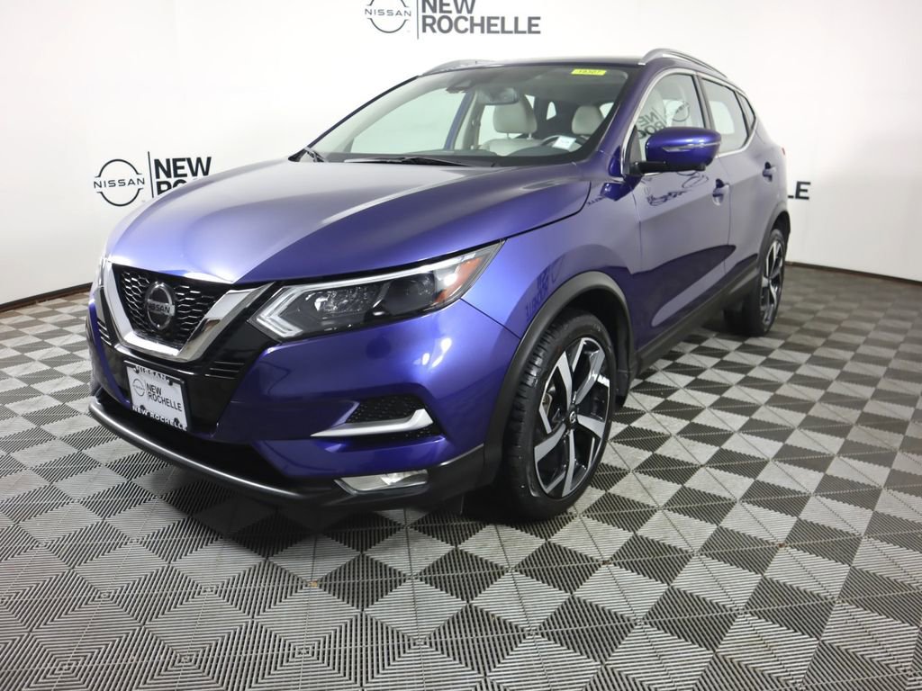 Certified 2020 Nissan Rogue Sport SL w/ Premium Package image 3