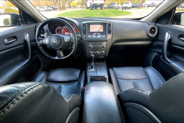 Used 2011 Nissan Maxima 3.5 SV w/ Sport Pkg image 14