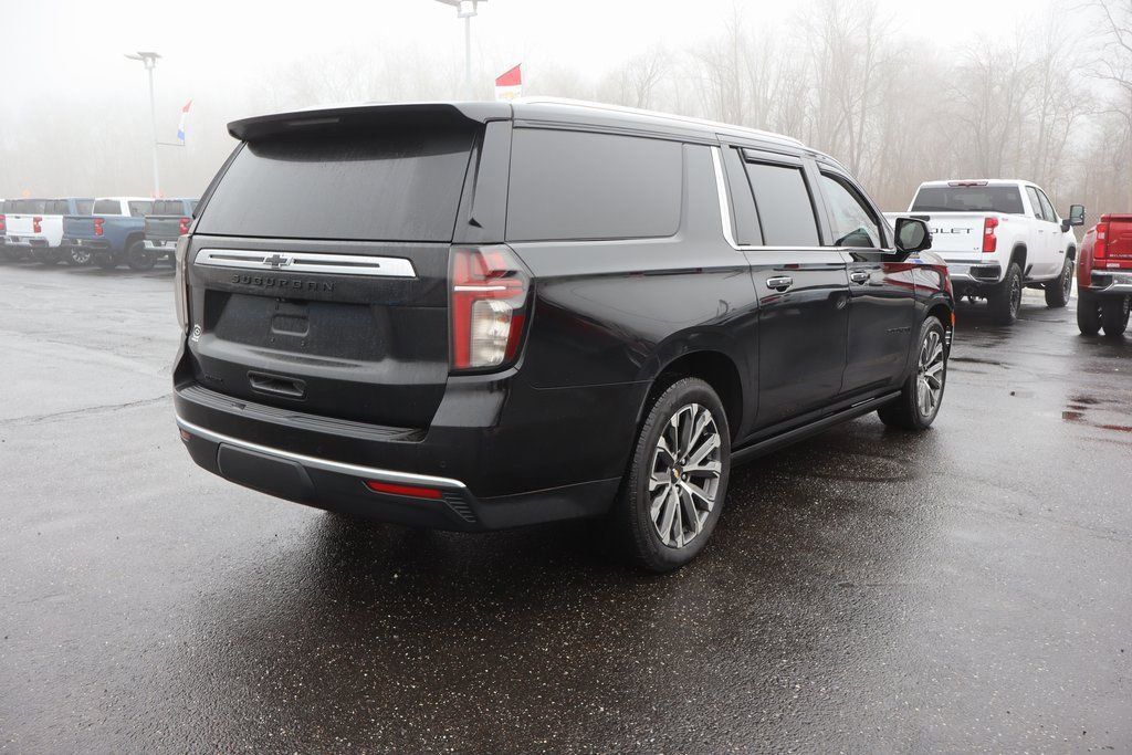 Used 2023 Chevrolet Suburban High Country image 28