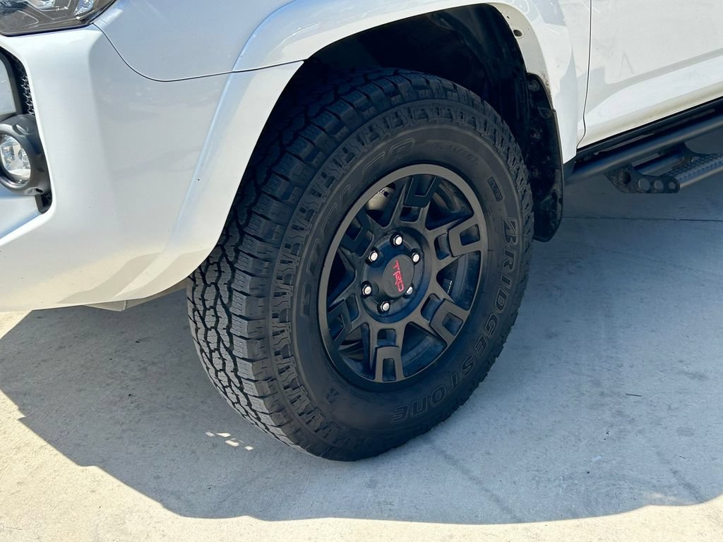 Used 2019 Toyota 4Runner TRD Pro AWD/4WD image 9