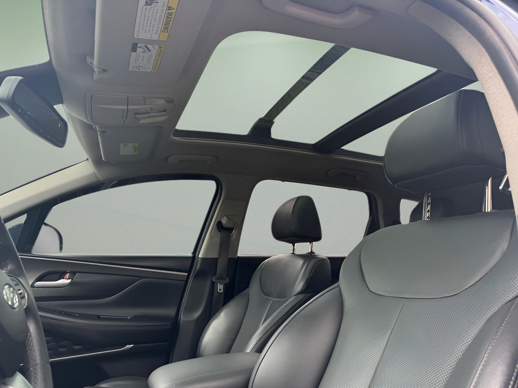 Used 2020 Hyundai Santa Fe Limited AWD/4WD image 16