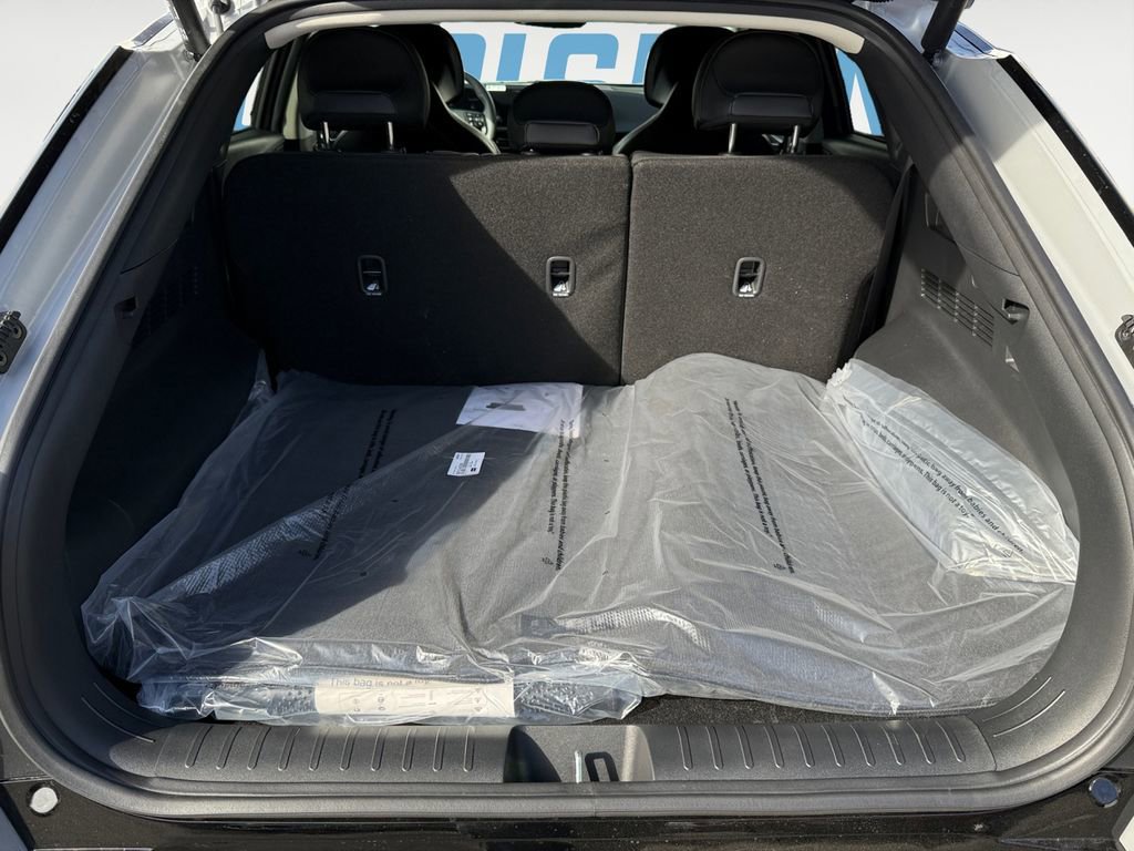 New 2025 Kia EV6 Wind AWD/4WD image 16