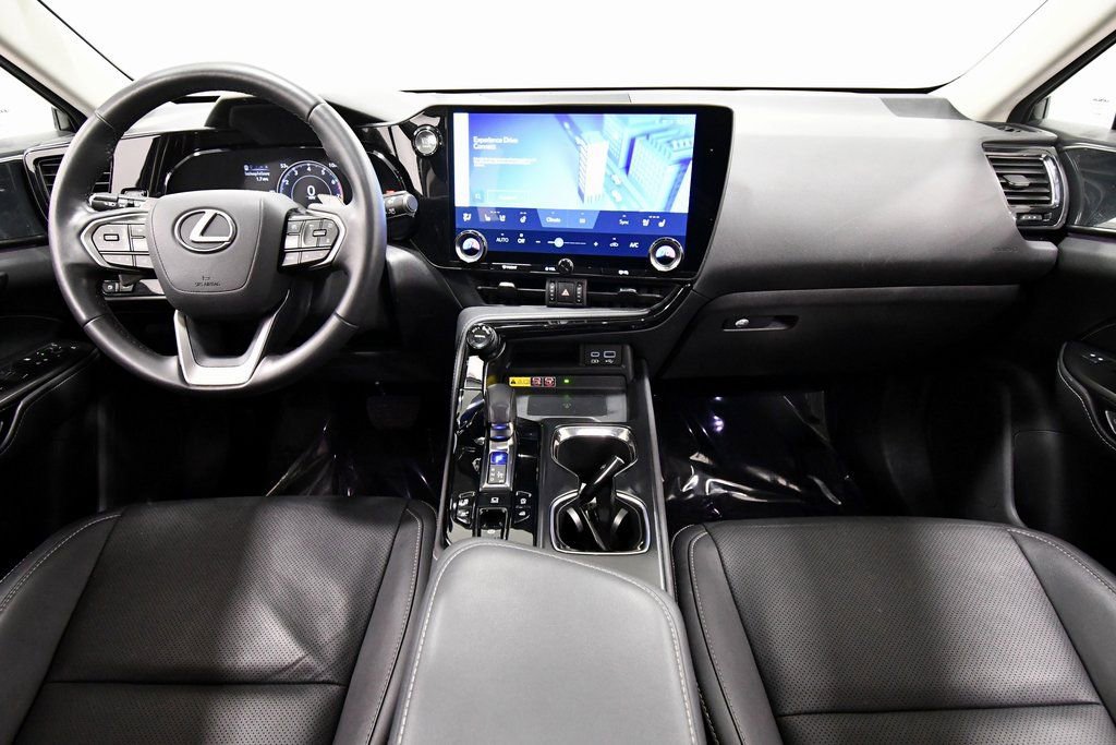 Used 2022 Lexus NX 350 AWD image 3
