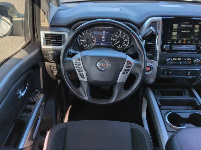 Used 2020 Nissan Titan SV w/ SV Convenience Package RWD image 16