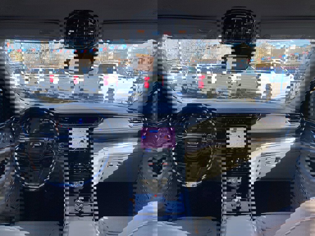 Used 2022 Jeep Grand Cherokee Overland image 25