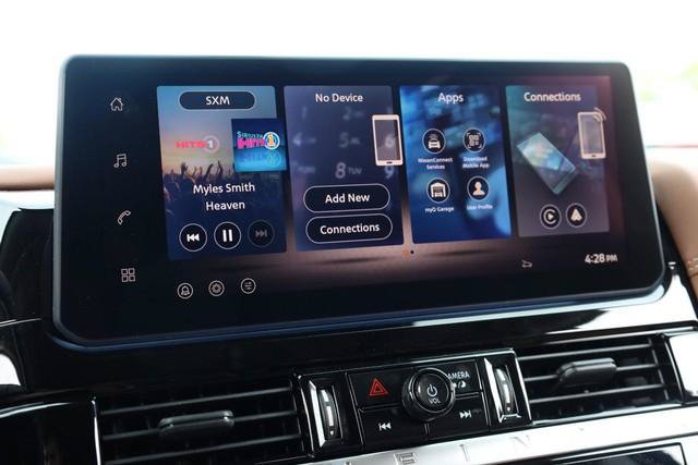 New 2026 Nissan Pathfinder Platinum AWD/4WD image 16