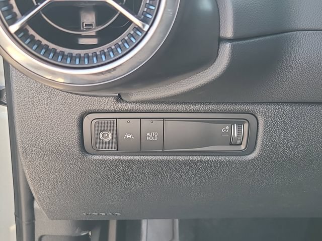 New 2026 Chevrolet Equinox EV LT w/ LPO, Blackout Package FWD image 25