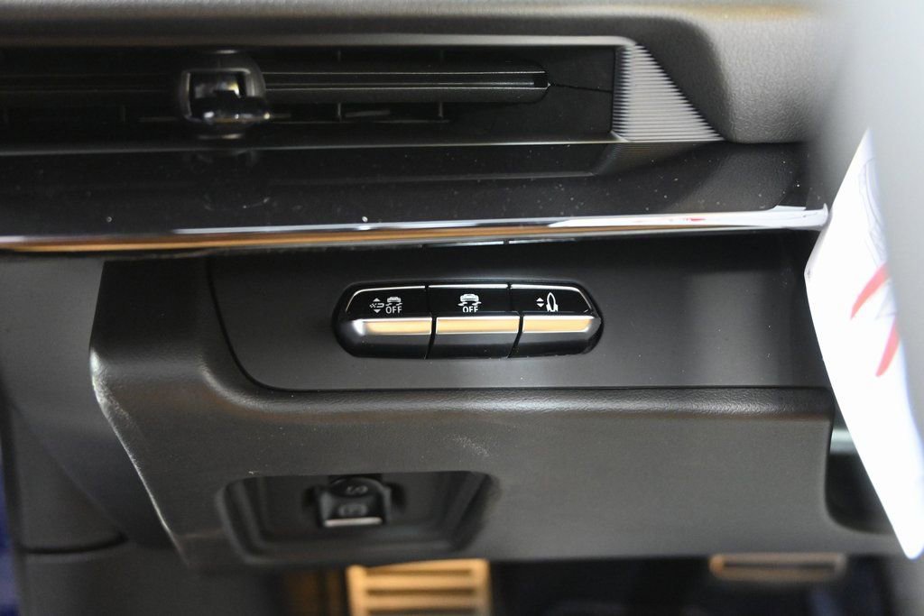 New 2026 Chevrolet Corvette Z06 w/ Stealth Interior Trim Package image 24