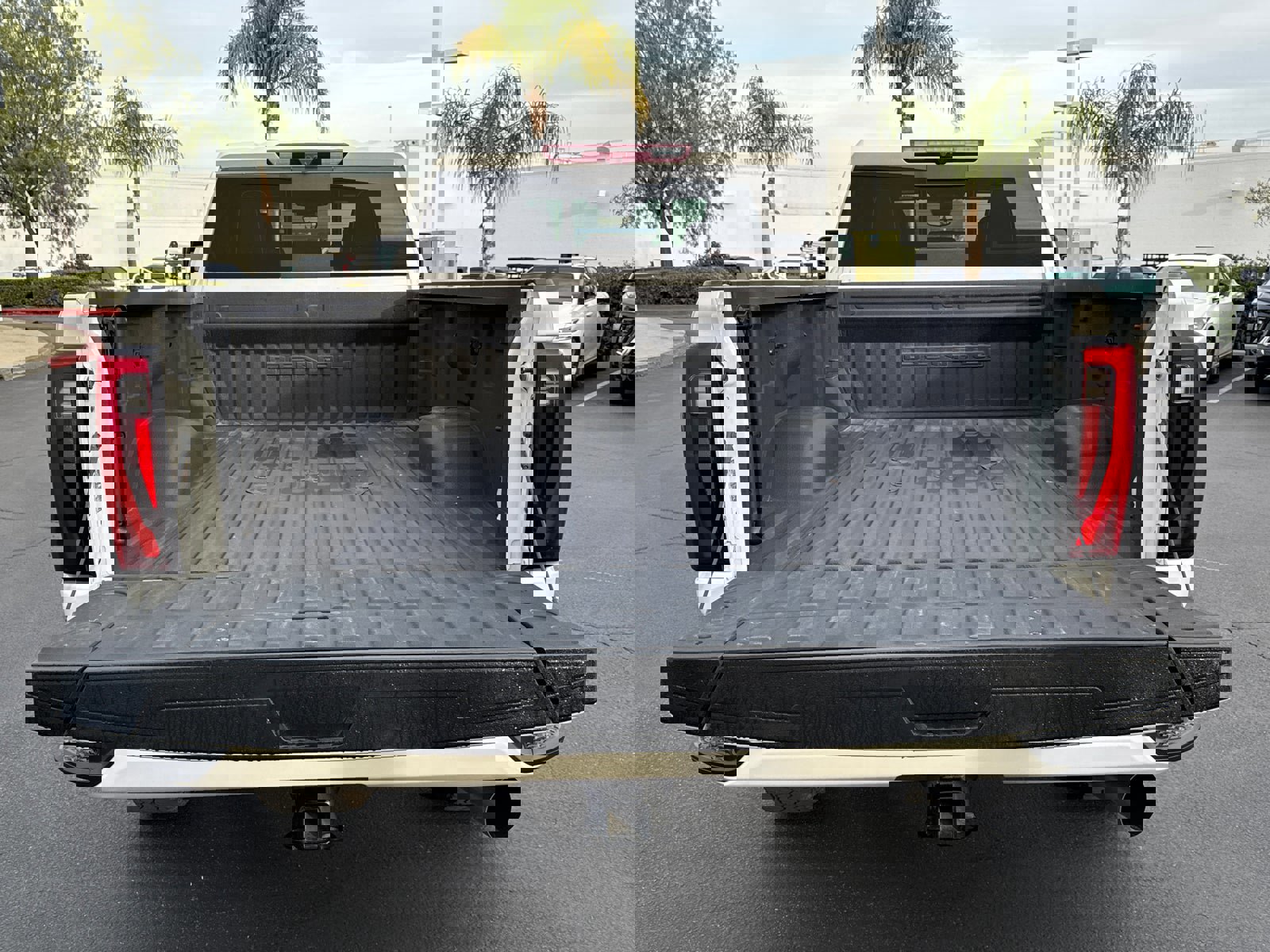 Certified 2024 GMC Sierra 3500 Denali Ultimate image 9