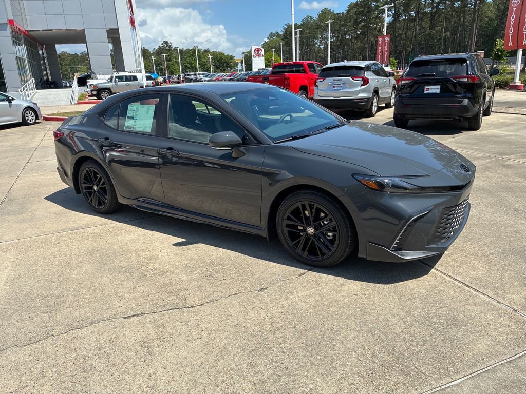 New 2026 Toyota Camry SE image 9