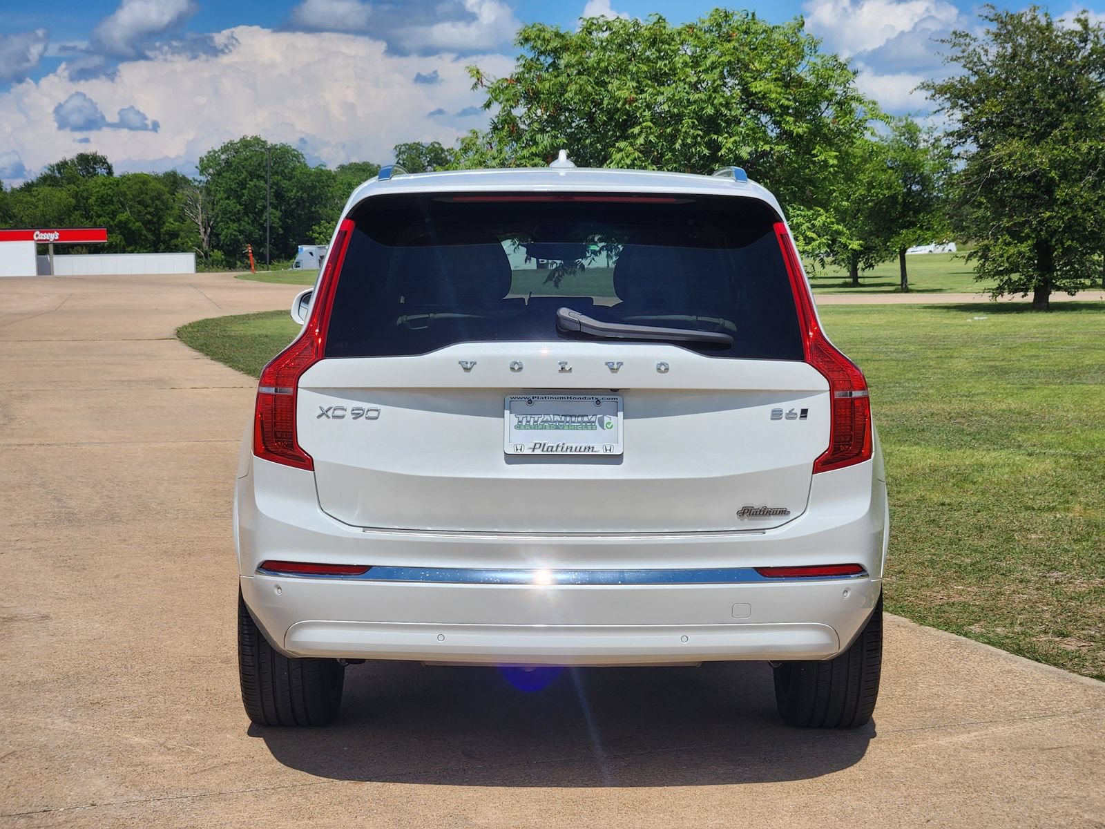 Used 2023 Volvo XC90 B6 Ultimate w/ Protection Package Premier AWD/4WD image 8