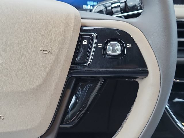 Certified 2024 Lincoln Corsair FWD image 23