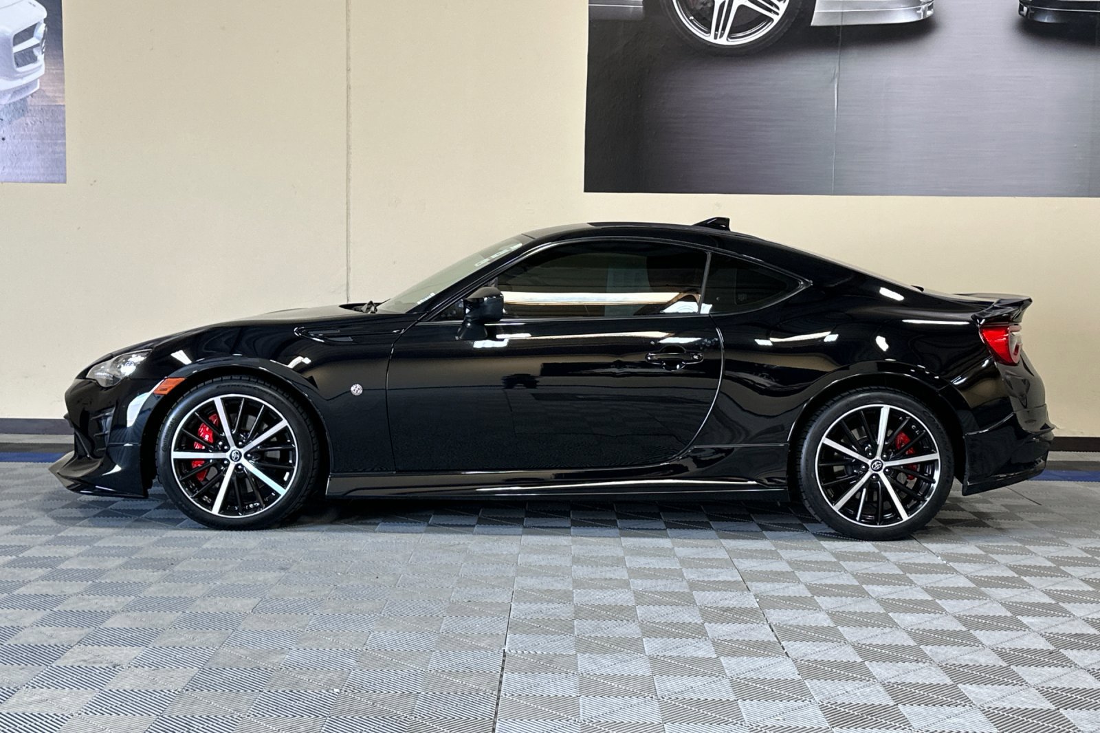 Used 2019 Toyota 86 TRD SE image 7