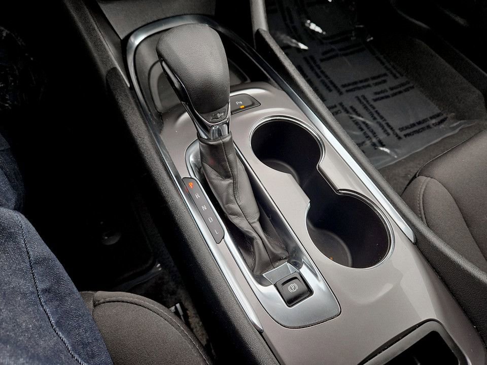 Used 2024 Chevrolet Malibu LT image 28