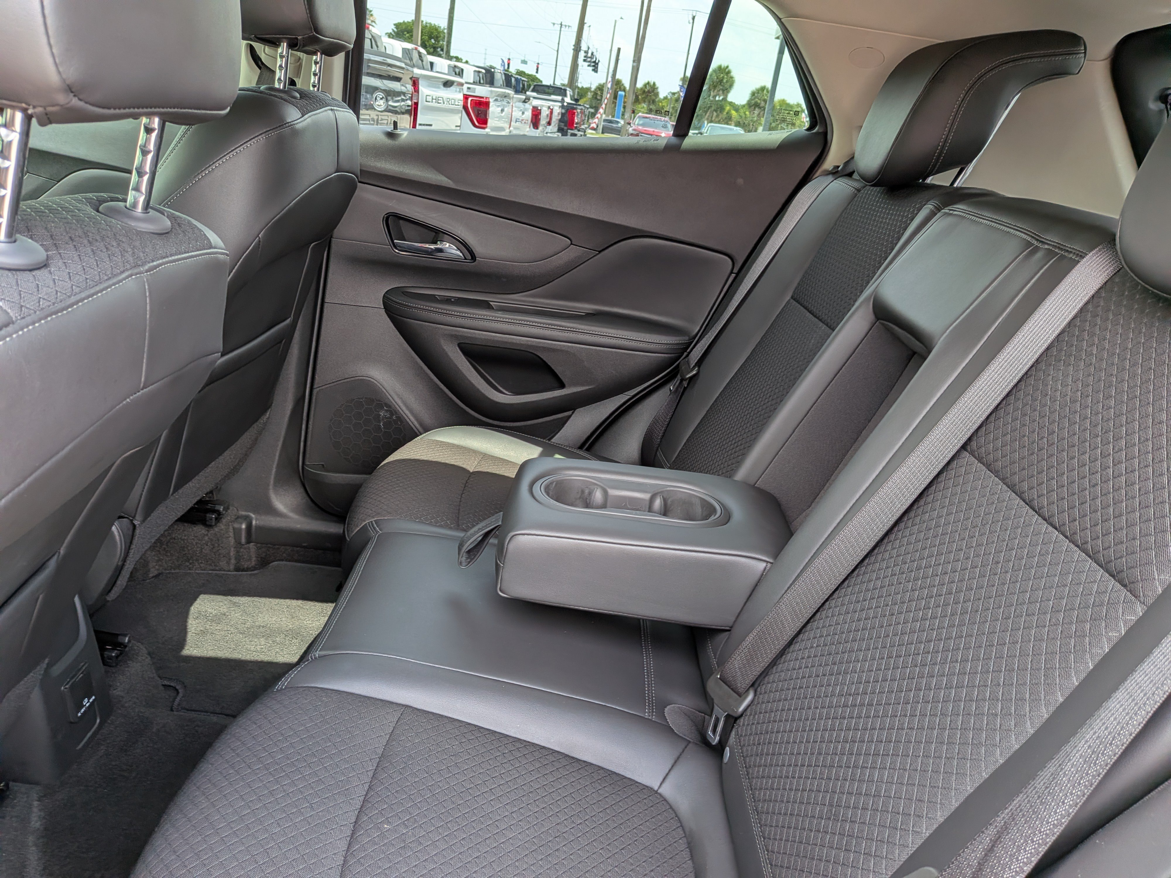 Certified 2022 Buick Encore Preferred w/ Safety Package AWD/4WD image 16