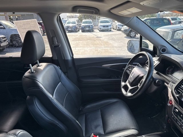 Used 2021 Honda Pilot Special Edition image 11