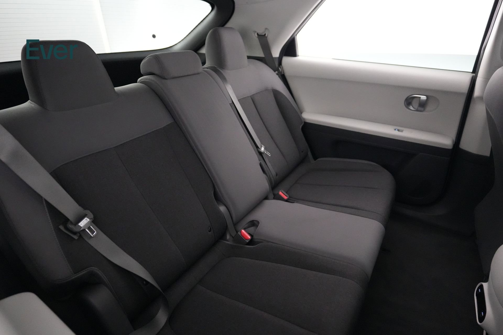 Used 2024 Hyundai Ioniq 5 SEL image 5