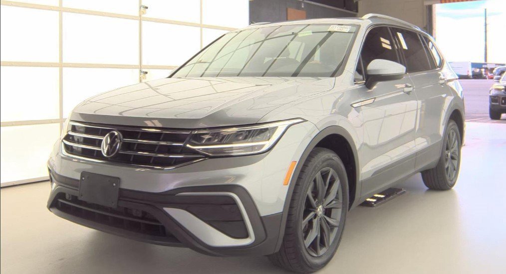 Used 2022 Volkswagen Tiguan SE