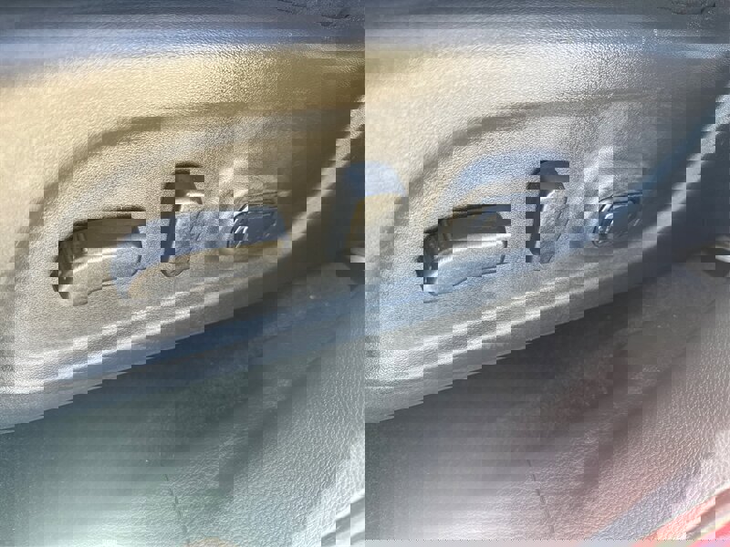 Used 2015 Nissan Murano SV image 40