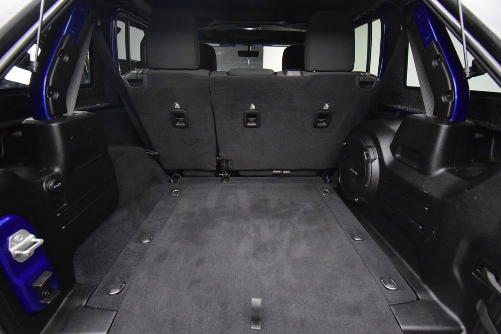 Used 2018 Jeep Wrangler Unlimited Rubicon AWD/4WD image 30