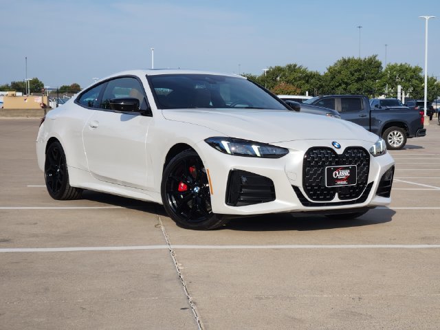 Used 2026 BMW 430i Coupe w/ M Sport Package RWD image 2