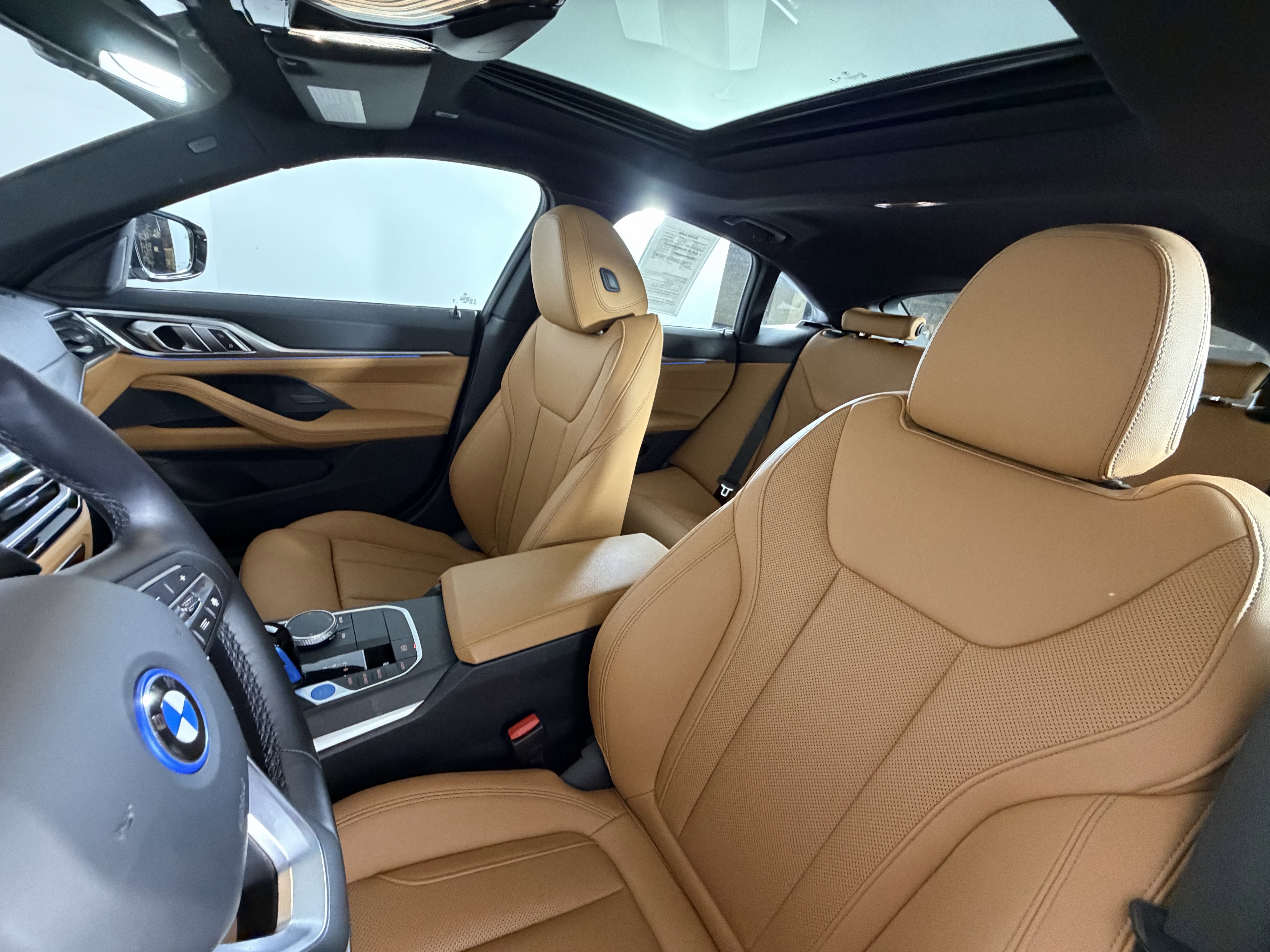 Certified 2023 BMW i4 eDrive35 image 9