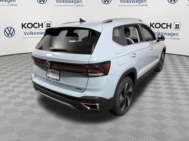 New 2026 Volkswagen Taos SE AWD/4WD image 8