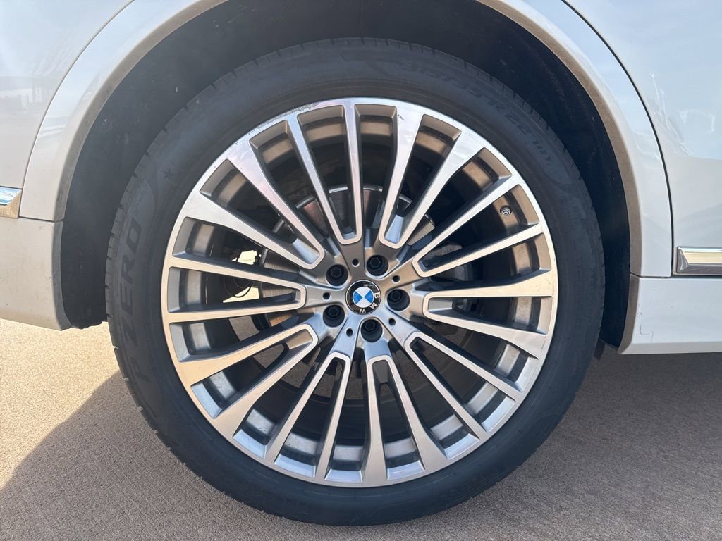 Used 2019 BMW X7 xDrive40i w/ Premium Package image 6