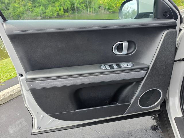 Used 2023 Hyundai Ioniq 5 SEL AWD/4WD image 15