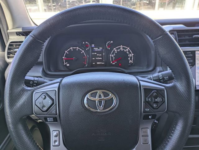 Used 2022 Toyota 4Runner SR5 Premium w/ Moonroof Package RWD image 15