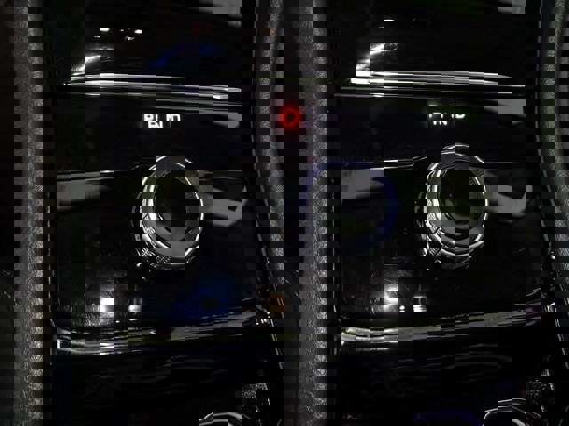 Certified 2023 Jeep Grand Cherokee Laredo X image 12