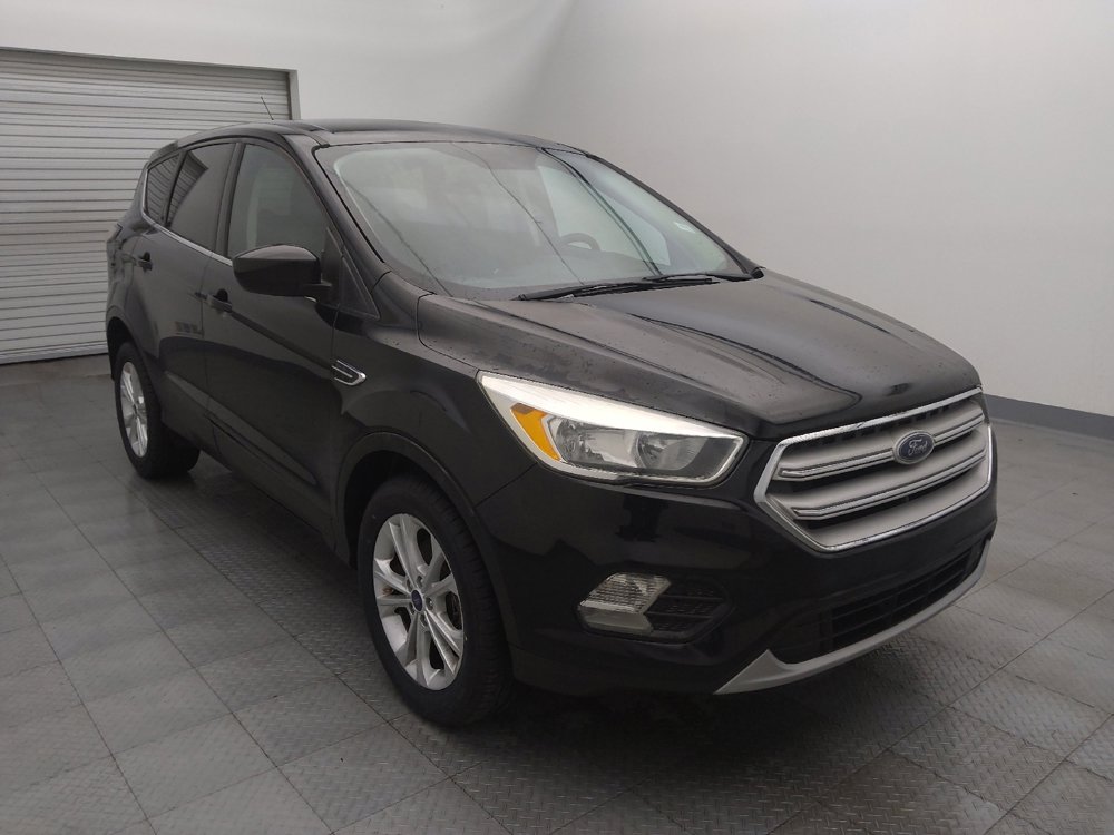 Used 2017 Ford Escape SE image 13